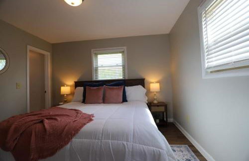 Serenity with Mountain Views 3BR Deckside Views - Foto 31