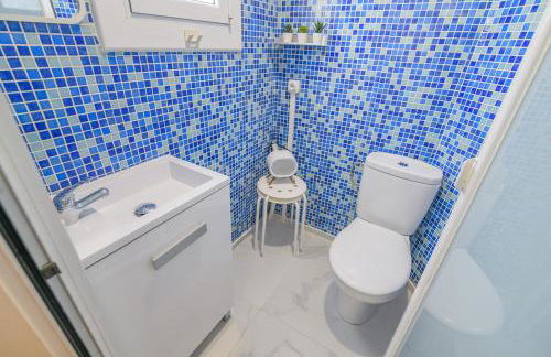 Playa a pie y a 15 minutos de Ramblas y Plaza Catalunya en metro - Foto 26