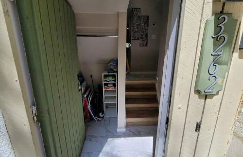 Contemporary bliss-newly renovated cozy villa! - Foto 41