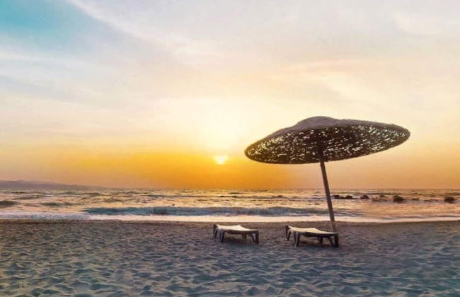 Aphroditebeachfrontresort Unique gem Direct by sea - Foto 25