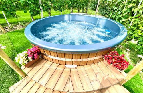 Madama Langa Country House con piscina nelle vigne - Foto 42