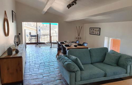 Au cœur du centre historique - Immeuble classé - Terrasse - climatisé - Foto 13