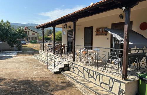 ''Mary's House'' Entire residence Olympiada Halkidiki Near to Sea 200m ! - Foto 6