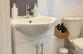 LuxeView - Stylish & Comfortable 1 Bedroom House in Chafford Hundred - Foto 14