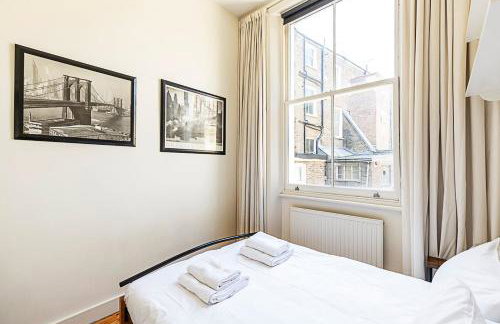Stylish West Kensington Flat with Character - Foto 21