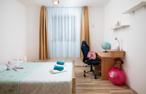 Three-Bedroom Holiday Home In Divsici - Foto 25