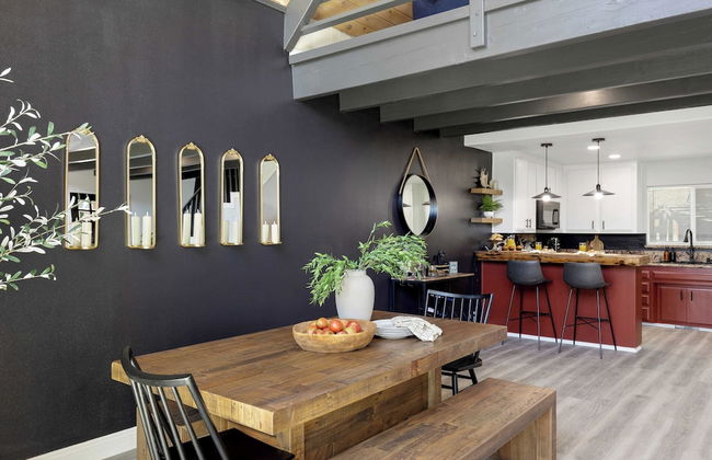 The Matterhorn Manor by Avantstay Harry Potter Inspired A-frame Home w/ Hot Tub & Views - Foto 8