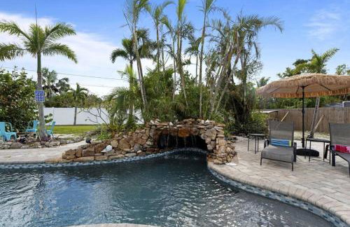 Grotto Pool House, 3 bed, 2 bath, IMG 3 miles, AMI - Foto 16