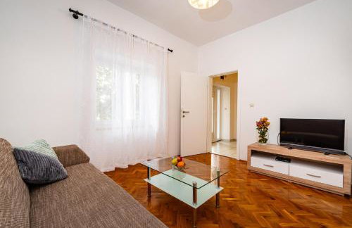 Apartment Eva - Photo 11