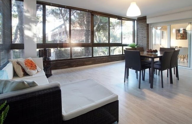 Amity Be my Guest Castelldefels - Photo 12