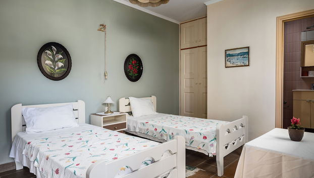 Agaloula Centrally Located Apartments, Lakka - Foto 2, Habitación