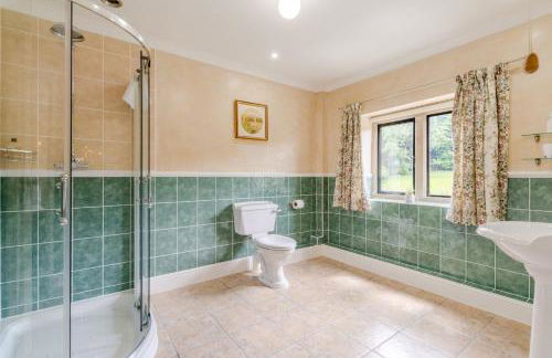 Lakeside Cottage - Photo 6