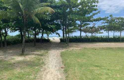 Condomínio Maitinga. (Pé na areia) - Foto 25