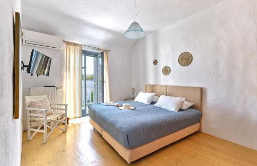 Amelie Villa with pool and amazing sea views, Paros - Photo 5