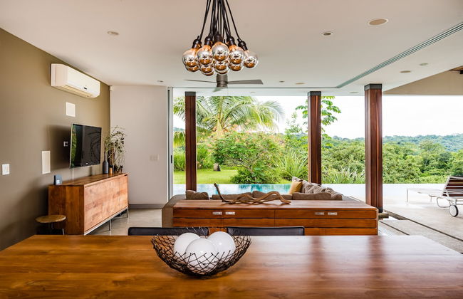 Luna Magnifica - Luna 18 - Photo 19