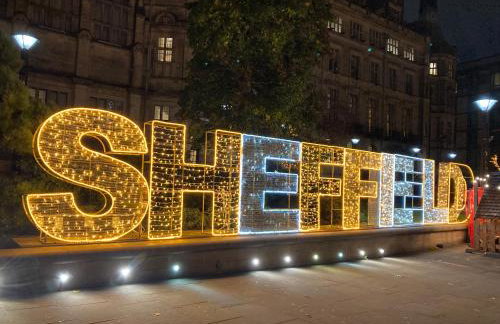 Central Sheffield 3BED 3BATH IV Pent-Apartment - Photo 72