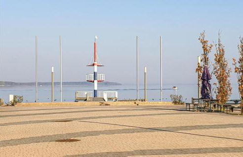 Amazing Apartment In Rechlin - Photo 24