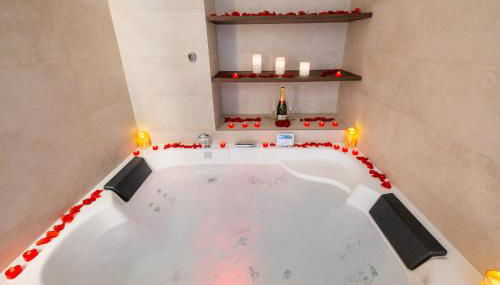 L'Escapade Indigo - Balnéo - Sauna - Foto 3