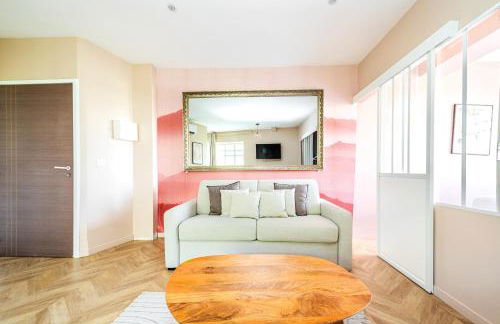 Designer & Air-Conditioned Apartment 2BR, Paris 17 - Foto 1