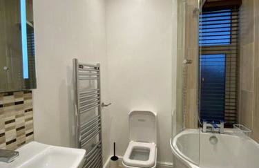 Comfortably furnished 2 bedroom home in Bolton - Foto 25