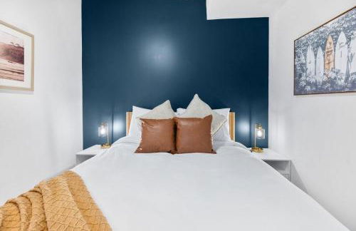 New-Dog Friendly,Hot Tub, Fire-pit, 1 mile to DTWN - Foto 32