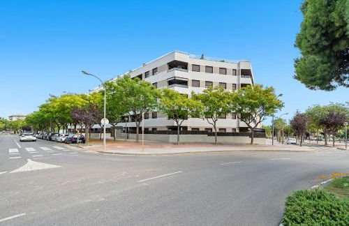 Magical 2BR Condo in the Heart of Cambrils - Photo 33