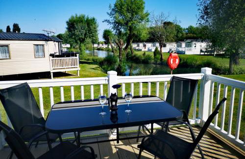 Lake Escape - Hoburne Cotswolds - Foto 40