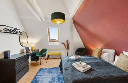 maremar - Design-Maisonette am Holzmarkt - Luxus Boxspringbetten - Arbeitsplatz - Loggia - Foto 3