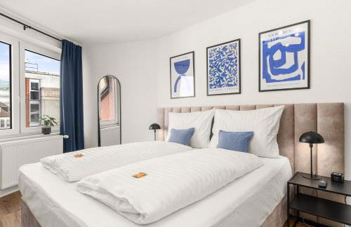 BLU APARTMENT -modern interior design in city centre- close to HBF & Uni - Foto 9