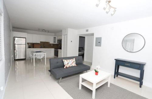 Little Habana Aparts close to Calle 8 - Foto 32