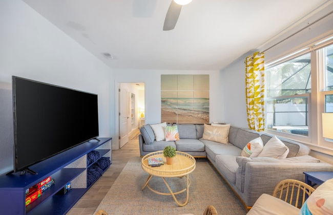 Fun Family-friendly Largo Home Heated Pool - Photo 2