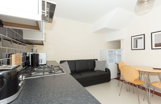 The Apartment Company - Foto 21