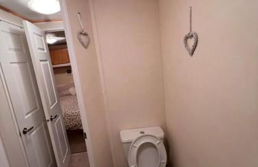 A & C Coastal Hideaway with outside Decking - Foto 15