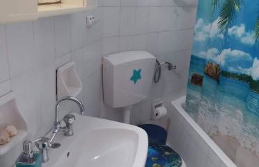 Kamari Beach guest house - Photo 39