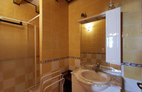 Charmant gîte historique avec pêche privée et forêt, près de Brioude et Blesle - FR-1-582-352 - Foto 15