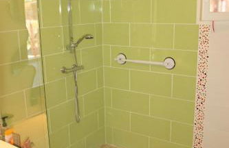 Le 16 BIS Appart Climatisé PMR - Foto 8