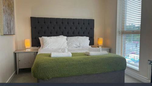 Three Bedroom Townhouse with Parking - Foto 3