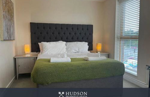 Three Bedroom Townhouse with Parking - Foto 3