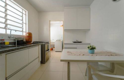 Espaçoso e Confortável Próximo da UEM - EL08 - Foto 7