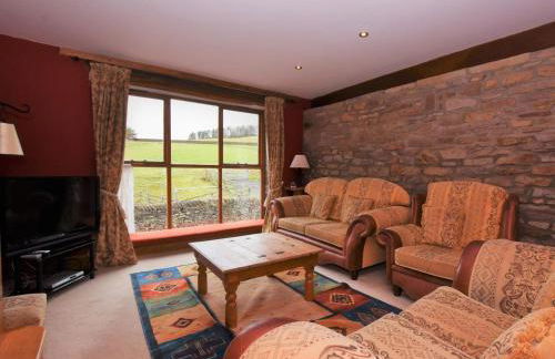 4 Bed in Whaley Bridge oc-pk535 - Photo 6