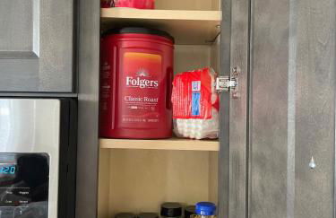 OoohLaLa! 2 Beds and 2 Full Baths w/Free Parking - Foto 69