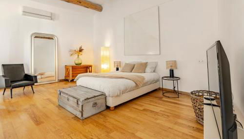 Gite dans un Mas Provençal avec Jacuzzi - Foto 4