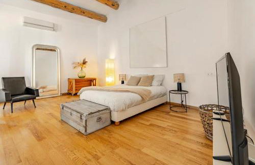 Gite dans un Mas Provençal avec Jacuzzi - Foto 4