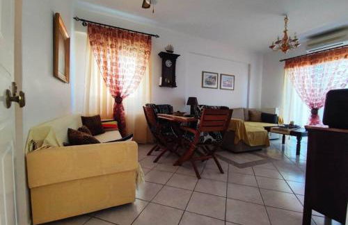 Διαμέρισμα με θέα στον Πευκιά - Foto 8