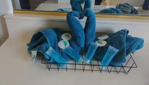 Massive 4 Bedroom House with Pool - Foto 2