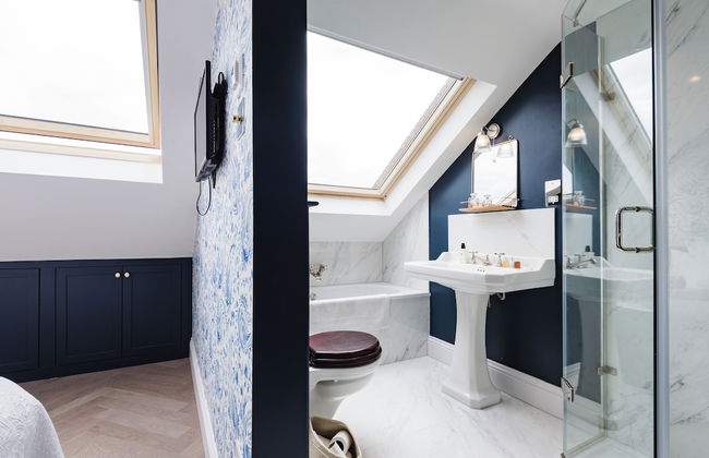 Spectacular Shepherds Bush Home Close to Westfield - Photo 30