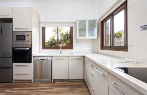 Home2Book Fantasy Villa & Nature, Private Pool - Foto 14