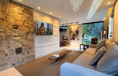 Casa 05 Vale Boa Vista - Refúgio Moderno em Condomínio Exclusivo - Photo 11