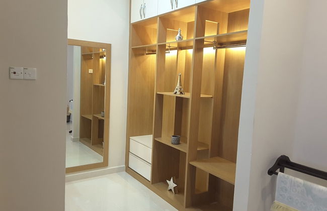 Laman Kurnia Holiday House - Photo 16