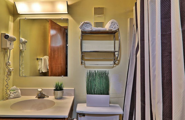 Mountain Green Resort By Killington VR - 3 Bedrooms - Photo 56